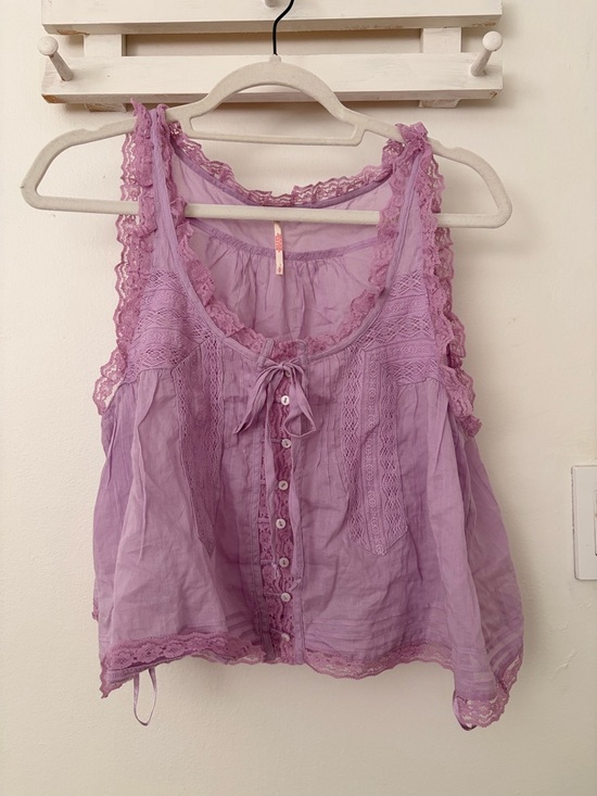 Free People Tops - Free People Lavender Lace Trim Button Front Tank